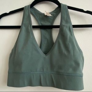 Lululemon Pale Green Racer Back V-neck Sports Bra Size 6